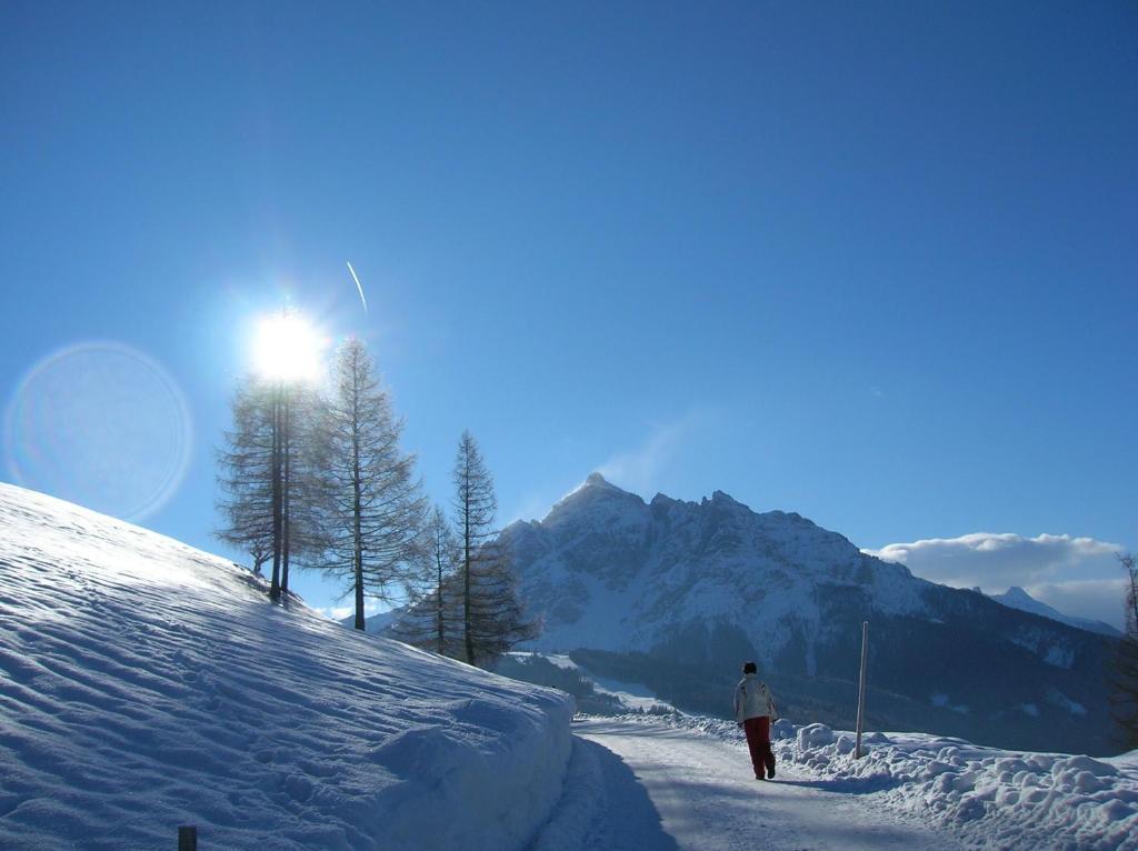 Pension Kirchbrugger Telfes im Stubai Eksteriør bilde